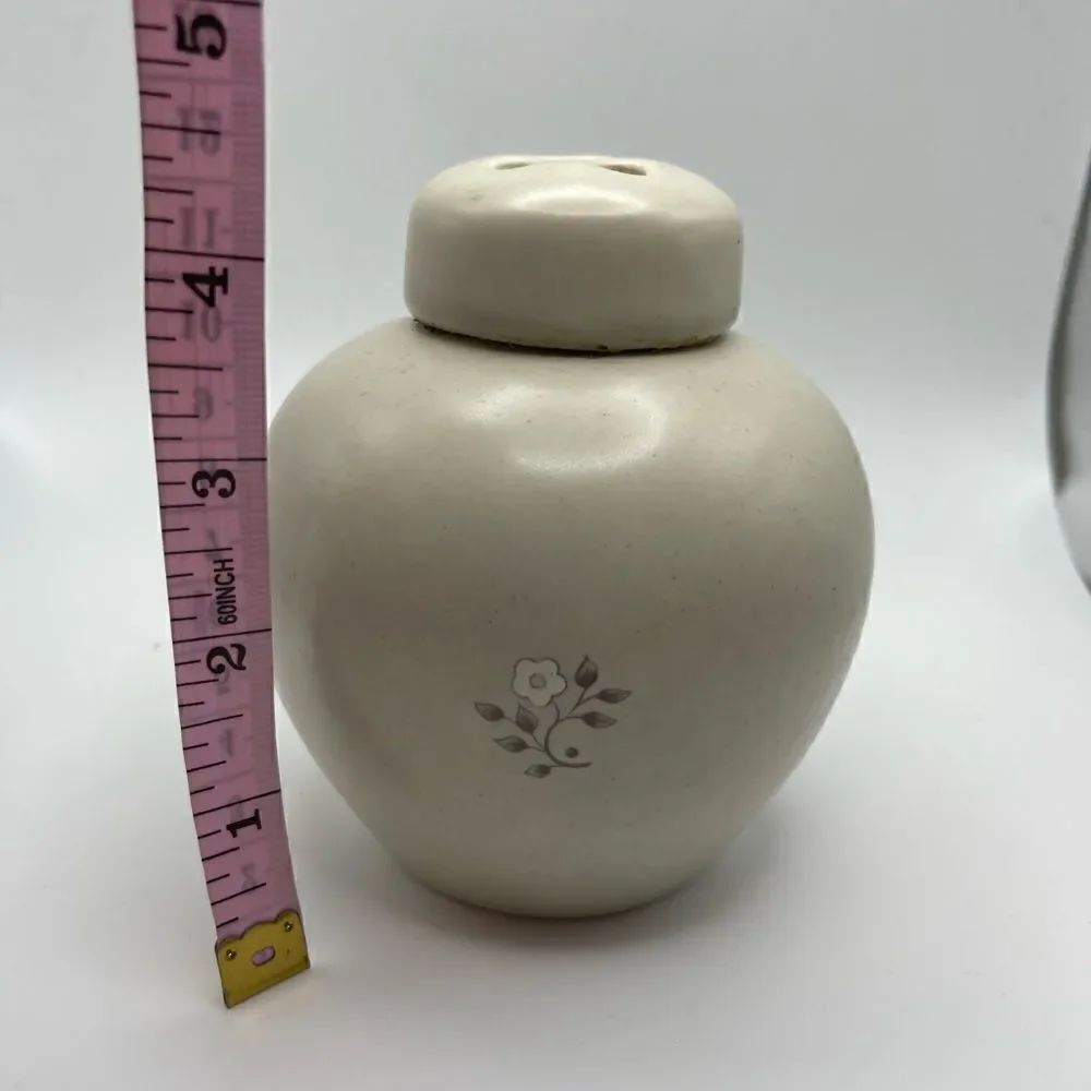 Pfaltzgraff ginger jar